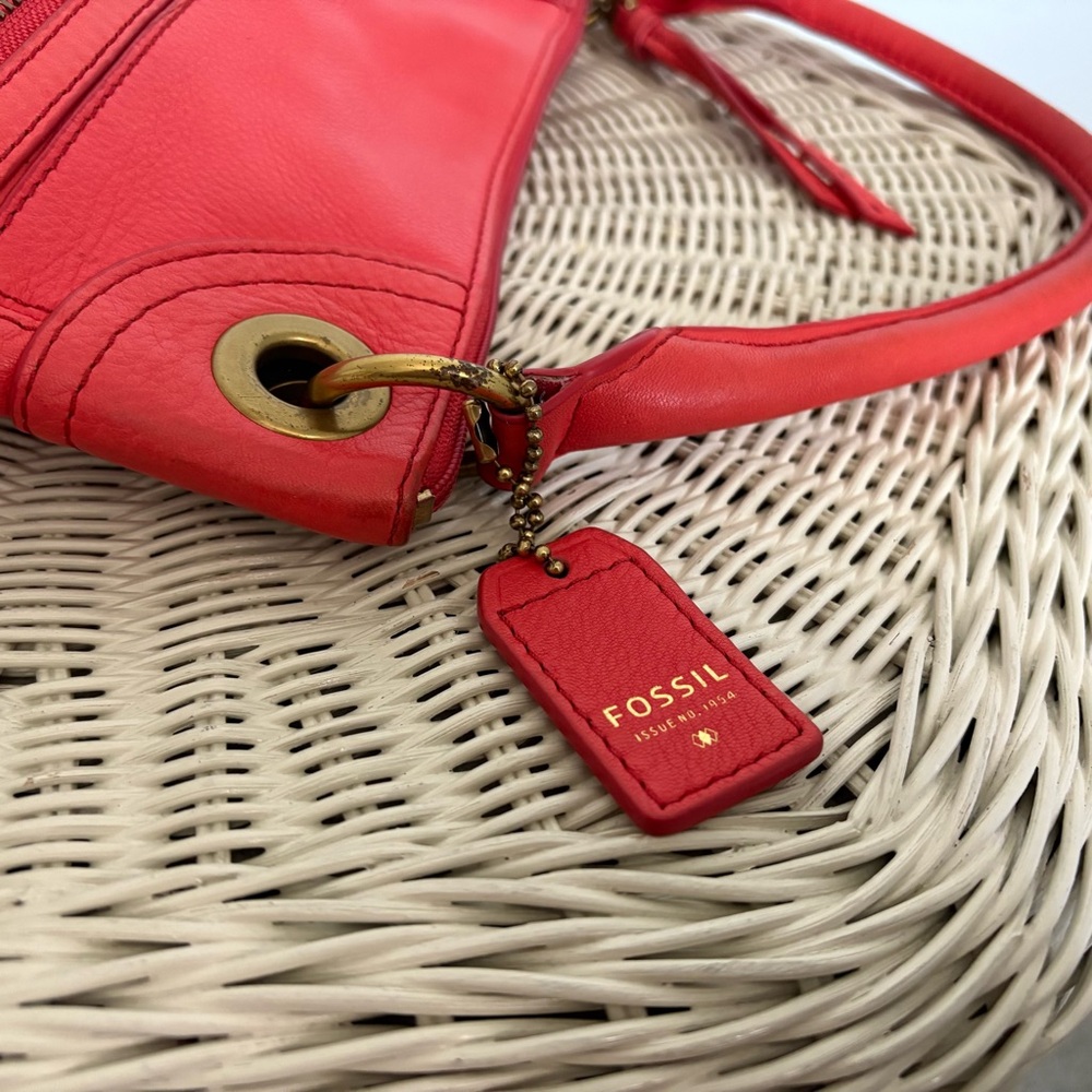 Fossil Karli Hobo Coral Leather Shoulder/Crossbody Bag - Picture 5 of 8